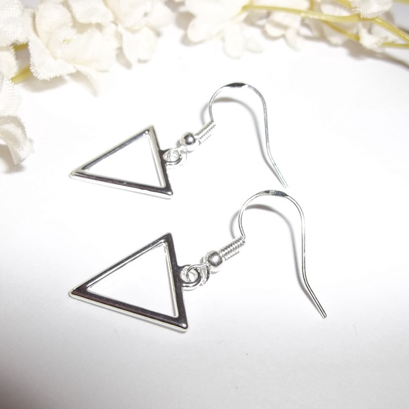 Earrings Silver Minimalist Geometrical Hoop Triangle Triangular Simple Set 3639 - Picture 4 of 7